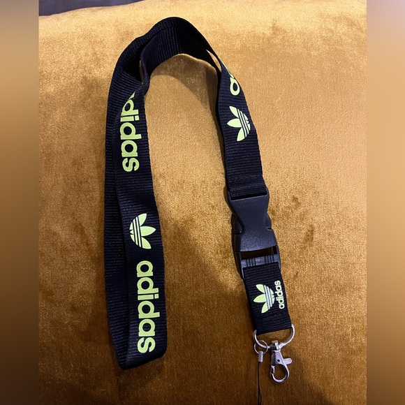 Adidas lanyard brand new black neon yellow sports keychain keys id badge - Picture 1 of 3